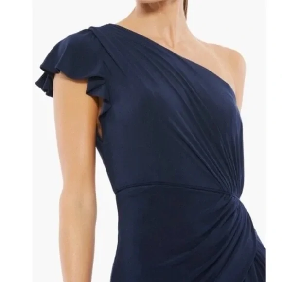 NWOT Mac Duggal Navy One-Shoulder Gown size 16 - Picture 2 of 5